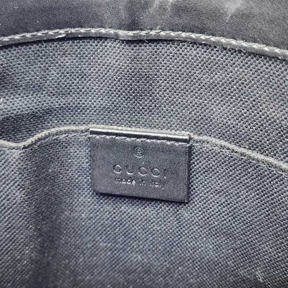 Gucci gg black